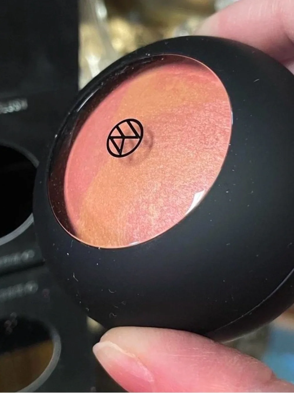 IL MAKIAGE Mineral Baked Blush — Peach Orange Marbled Shade Bootylicious
